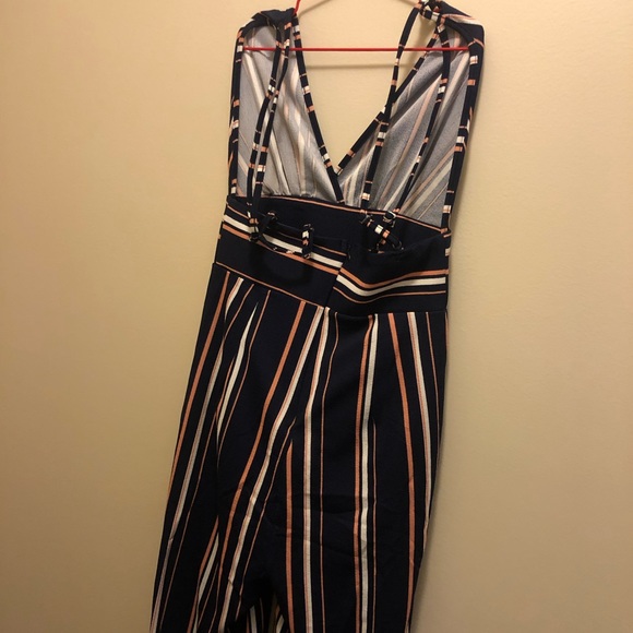 🔥🔥5 items for $25!🔥🔥 Beautiful boho summer Romper- Xs - Picture 3 of 3